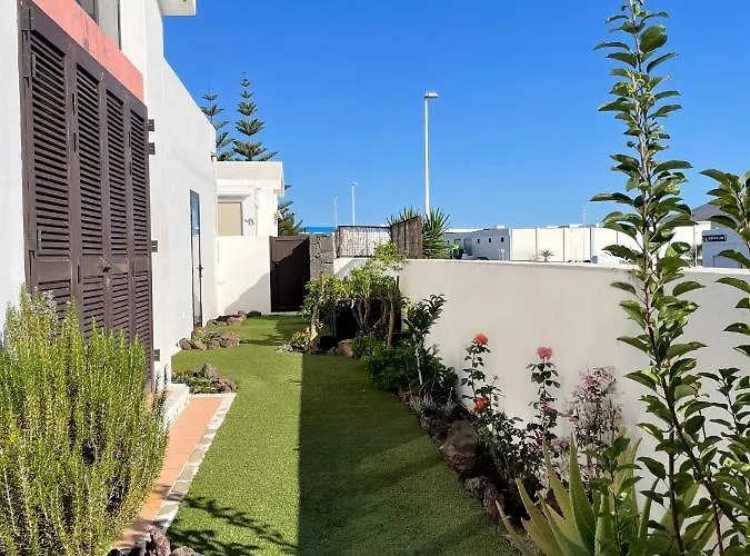 Casa Sol Y Mar Azul Un'oasi A Due Passi Dal Mare Playa Blanca (Lanzarote)